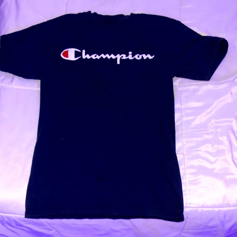Navy blue champion t-shirt